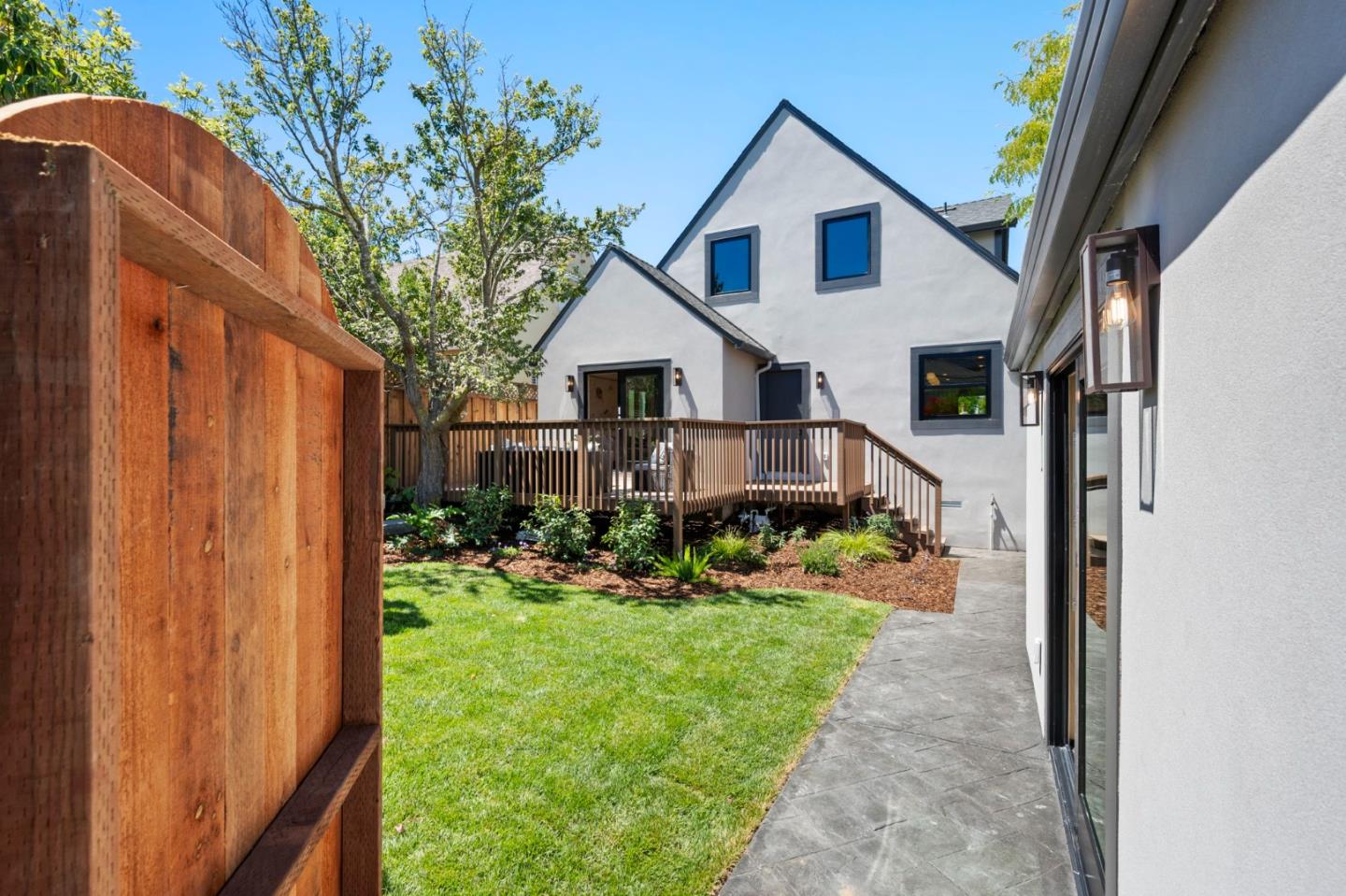 Detail Gallery Image 68 of 75 For 2205 Adeline Dr, Burlingame,  CA 94010 - 4 Beds | 3/1 Baths