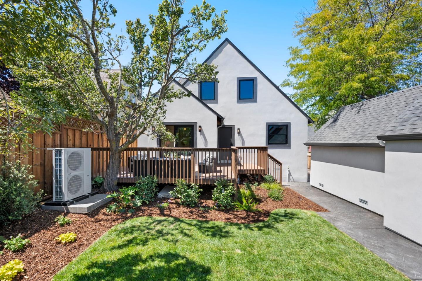 Detail Gallery Image 70 of 75 For 2205 Adeline Dr, Burlingame,  CA 94010 - 4 Beds | 3/1 Baths