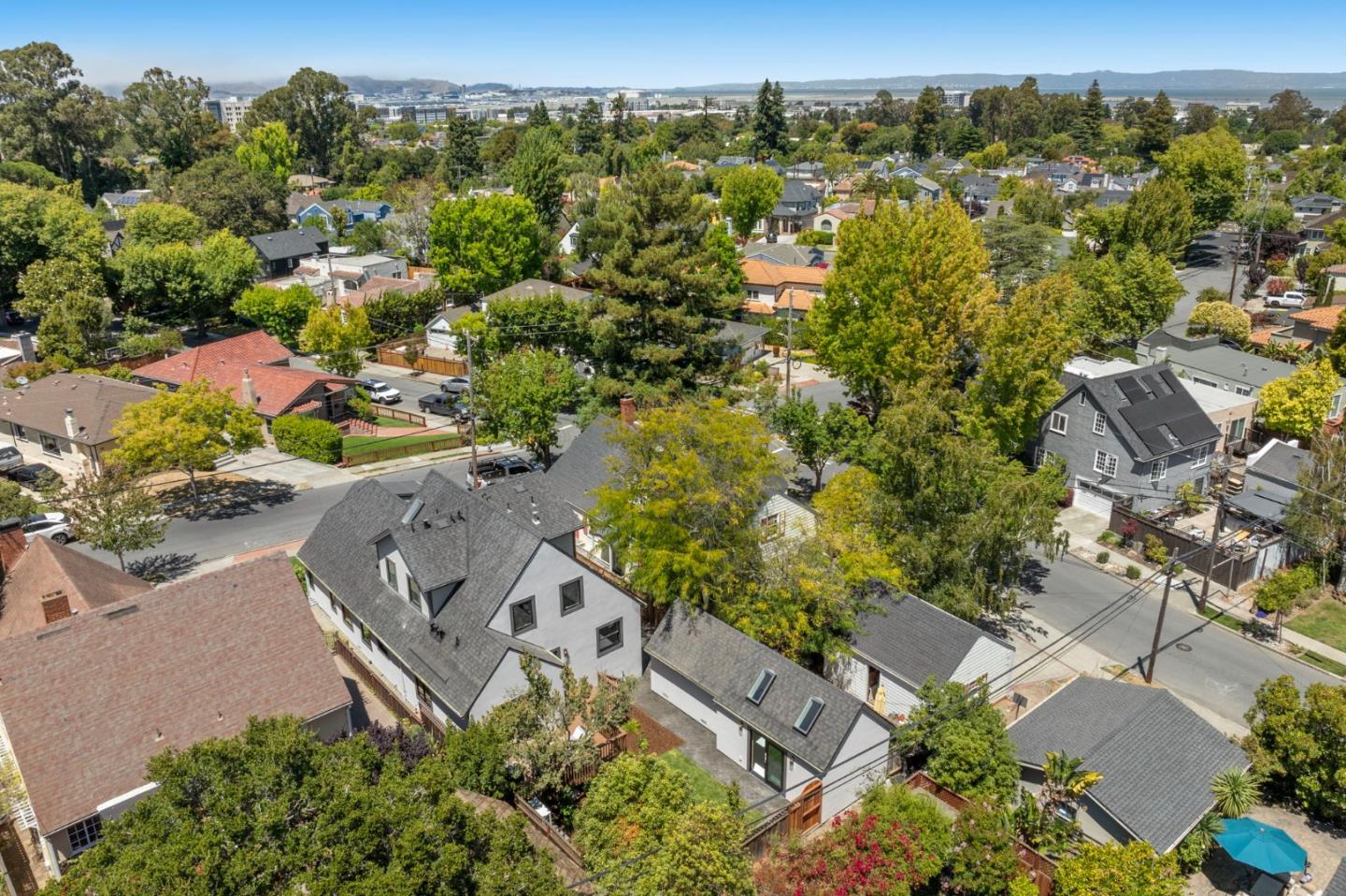Detail Gallery Image 73 of 75 For 2205 Adeline Dr, Burlingame,  CA 94010 - 4 Beds | 3/1 Baths
