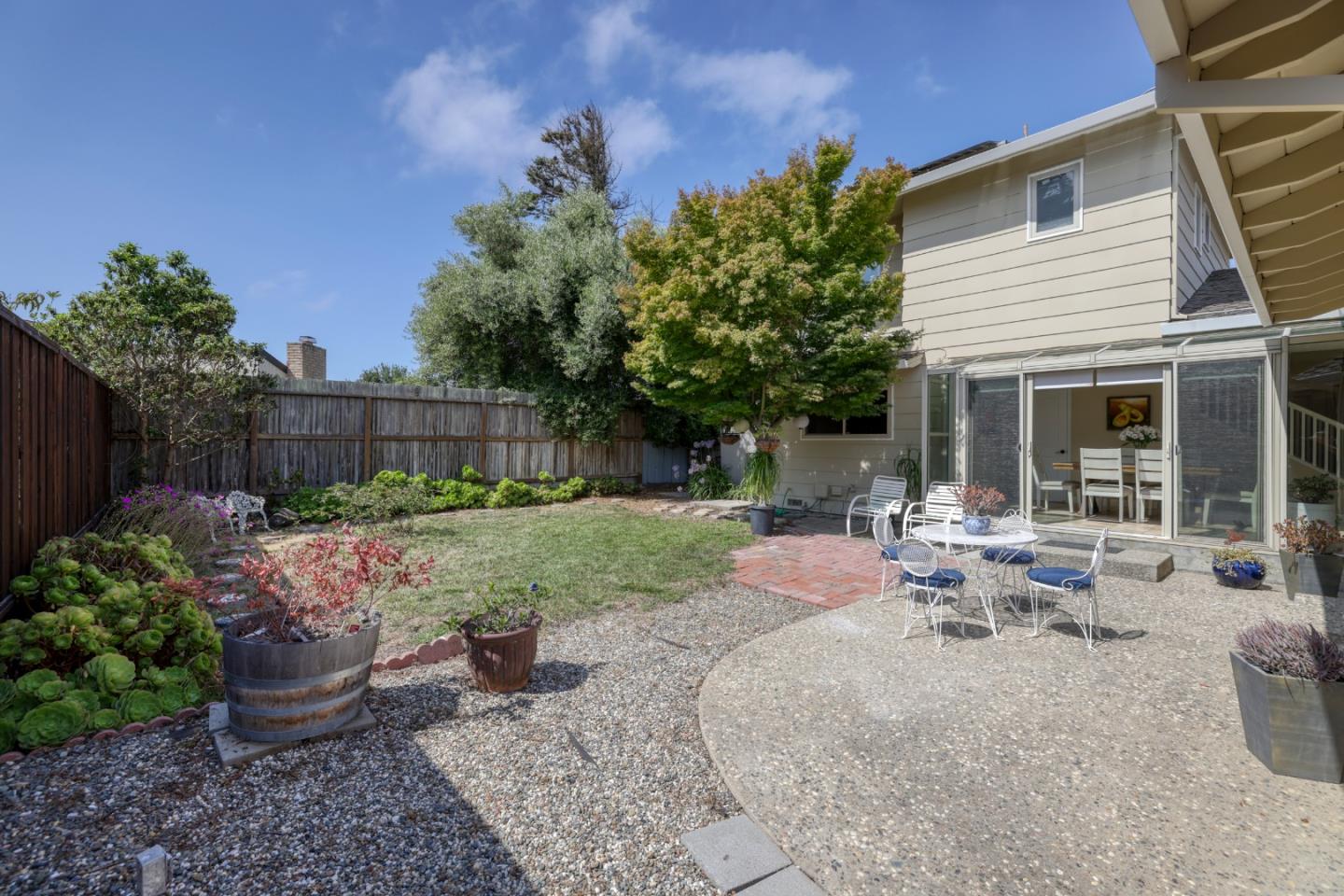 Detail Gallery Image 26 of 32 For 307 De La Vina Way, Salinas,  CA 93901 - 4 Beds | 3 Baths