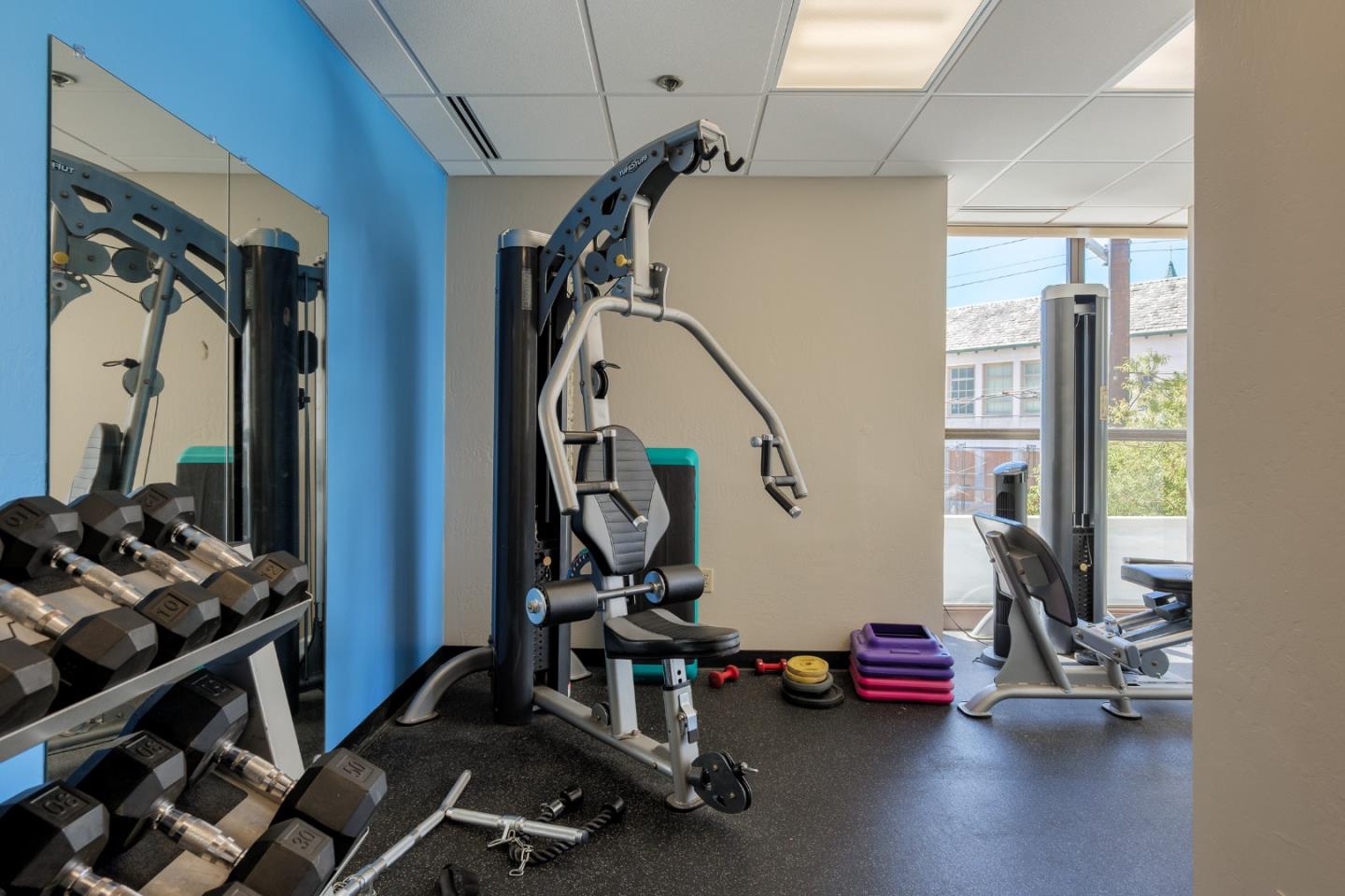 Detail Gallery Image 27 of 31 For 110 Park Rd #202,  Burlingame,  CA 94010 - 2 Beds | 2 Baths