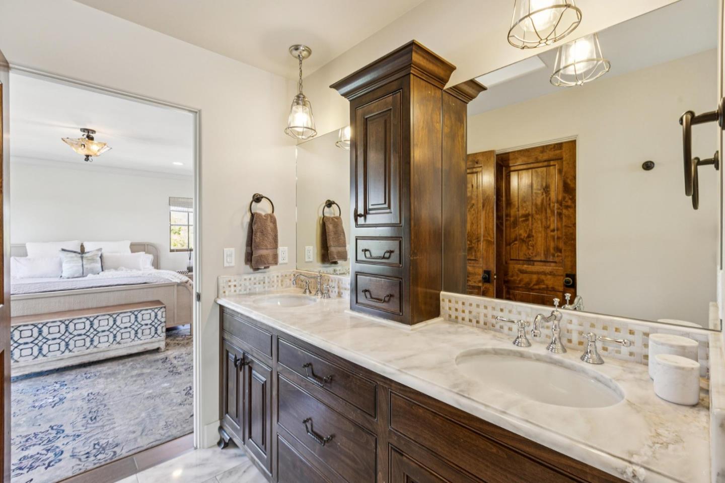 Detail Gallery Image 27 of 90 For 20 Mariposa Ave, Los Gatos,  CA 95030 - 4 Beds | 4/1 Baths