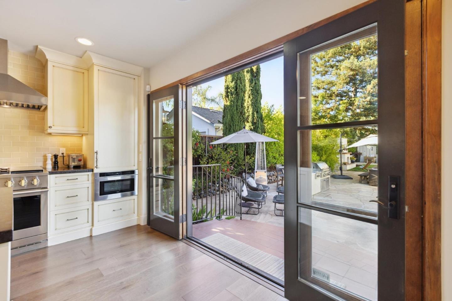 Detail Gallery Image 43 of 90 For 20 Mariposa Ave, Los Gatos,  CA 95030 - 4 Beds | 4/1 Baths