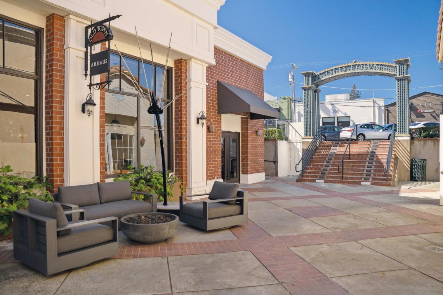 Detail Gallery Image 81 of 90 For 20 Mariposa Ave, Los Gatos,  CA 95030 - 4 Beds | 4/1 Baths