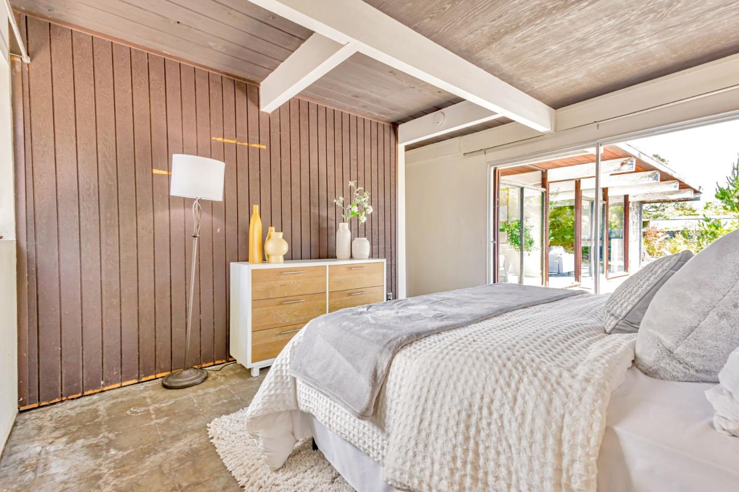 Detail Gallery Image 16 of 59 For 30 White Plains Ct, San Mateo,  CA 94402 - 4 Beds | 2 Baths