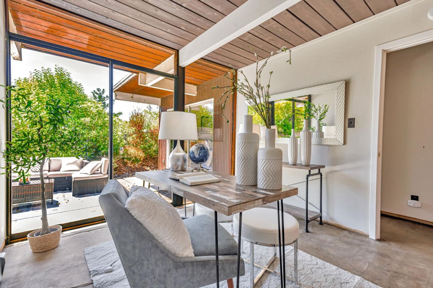 Detail Gallery Image 23 of 59 For 30 White Plains Ct, San Mateo,  CA 94402 - 4 Beds | 2 Baths