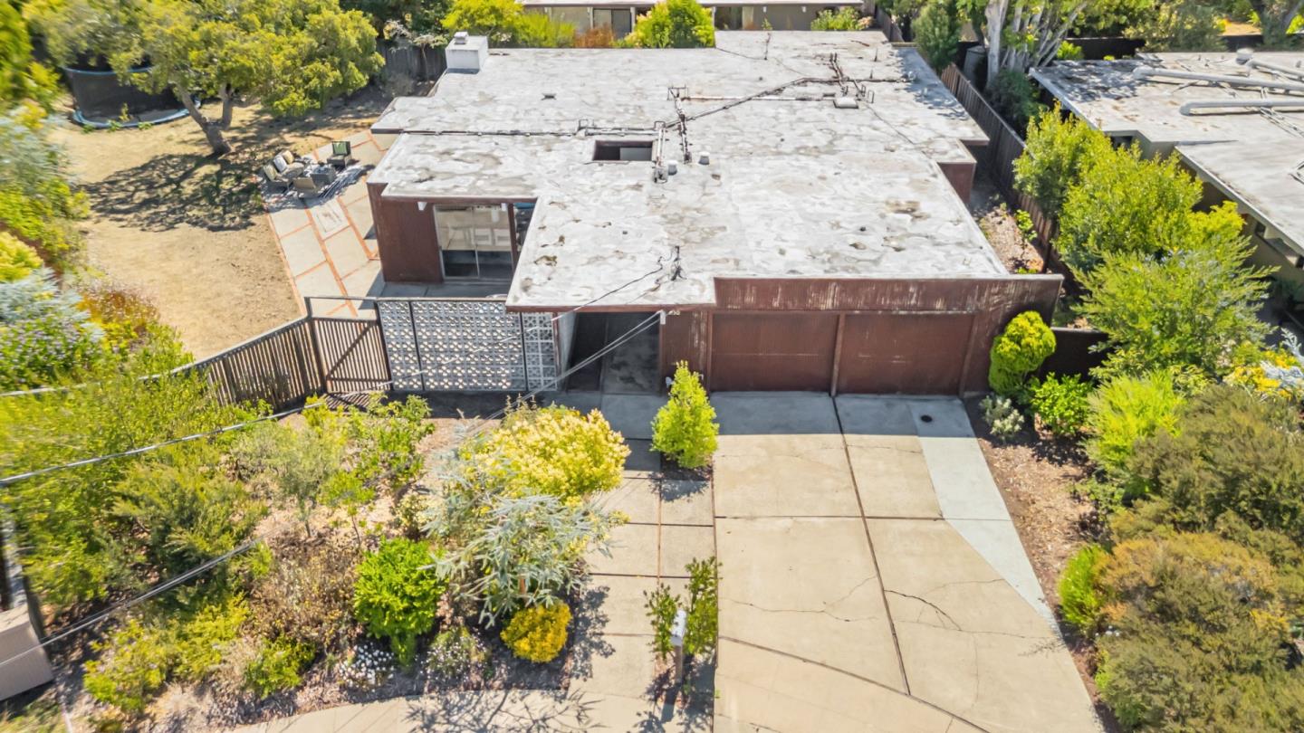 Detail Gallery Image 43 of 59 For 30 White Plains Ct, San Mateo,  CA 94402 - 4 Beds | 2 Baths