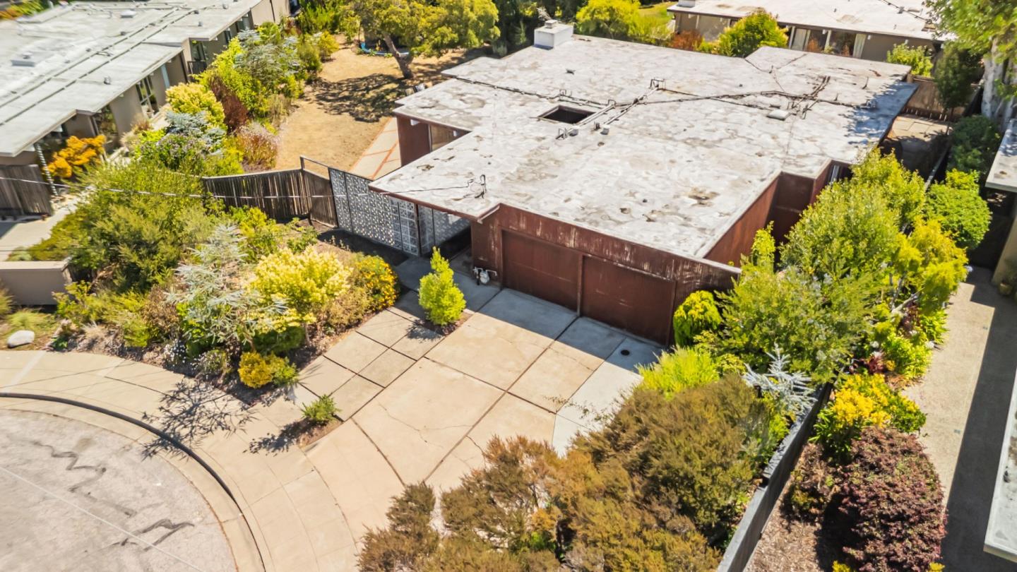 Detail Gallery Image 45 of 59 For 30 White Plains Ct, San Mateo,  CA 94402 - 4 Beds | 2 Baths