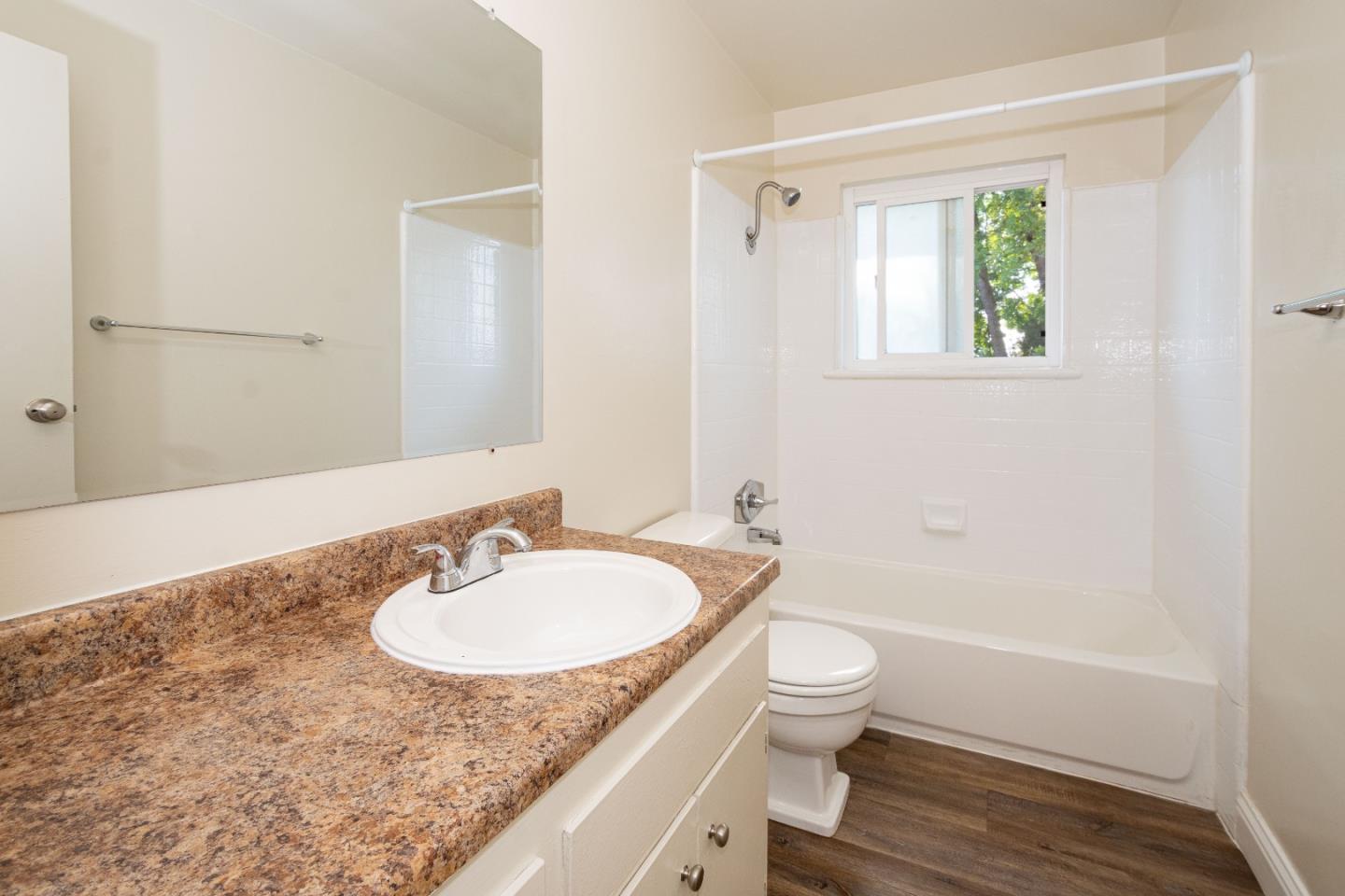 Detail Gallery Image 17 of 18 For 2777 Marina Blvd, San Leandro,  CA 94577 - – Beds | – Baths