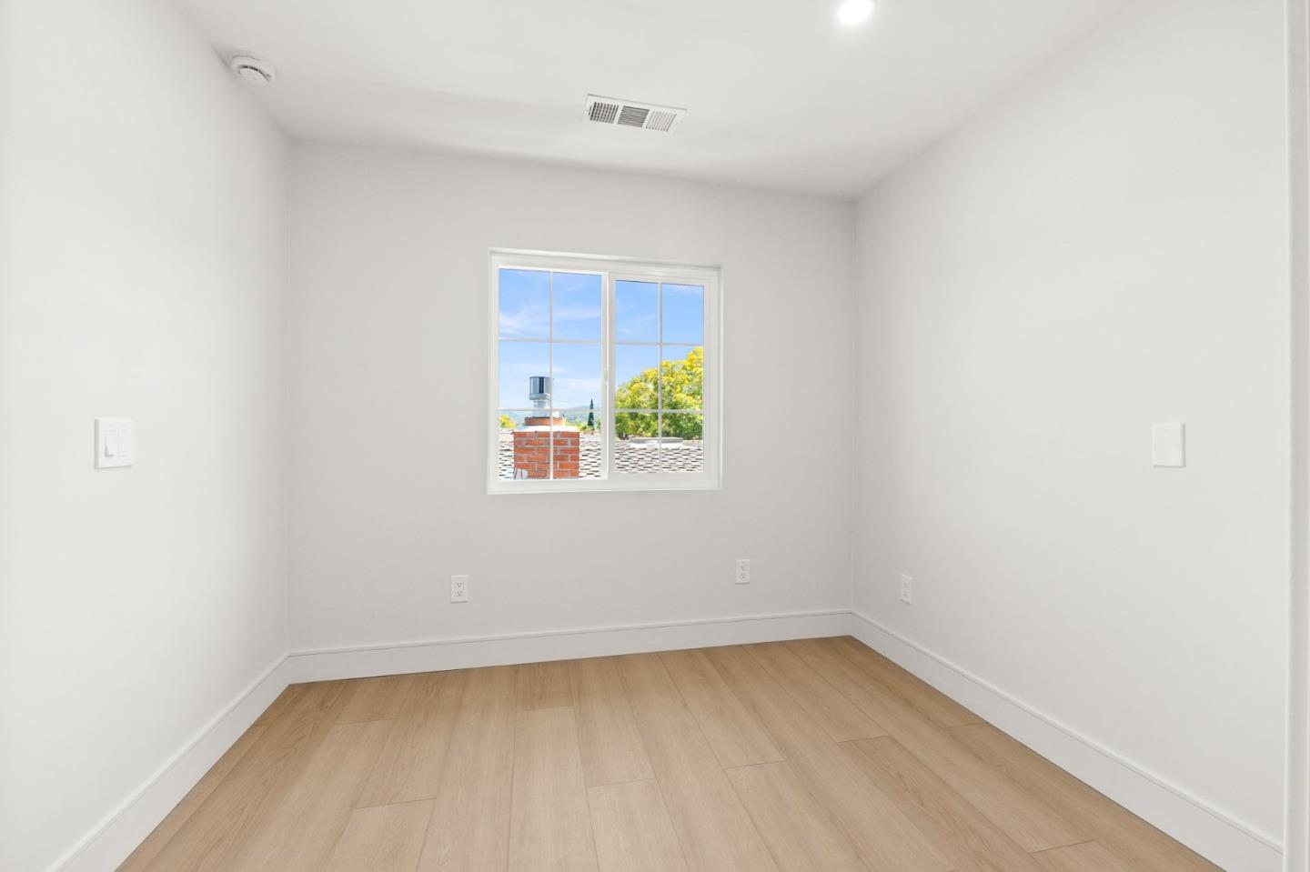 Detail Gallery Image 25 of 38 For 5532 Purdue Pl, San Jose,  CA 95118 - 4 Beds | 3 Baths