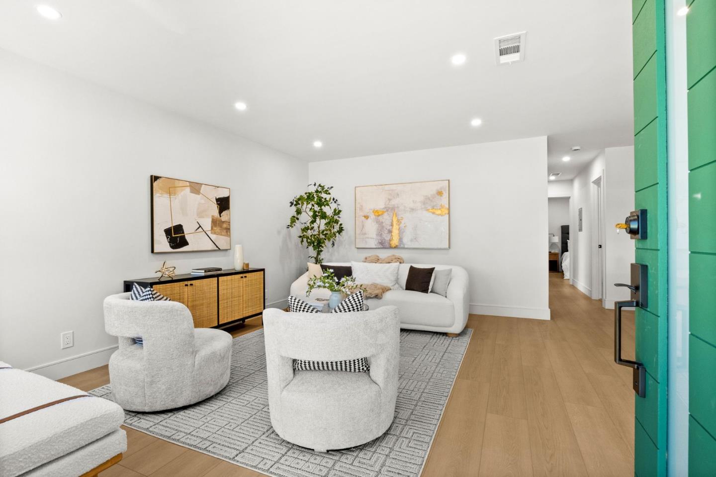 Detail Gallery Image 3 of 38 For 5532 Purdue Pl, San Jose,  CA 95118 - 4 Beds | 3 Baths
