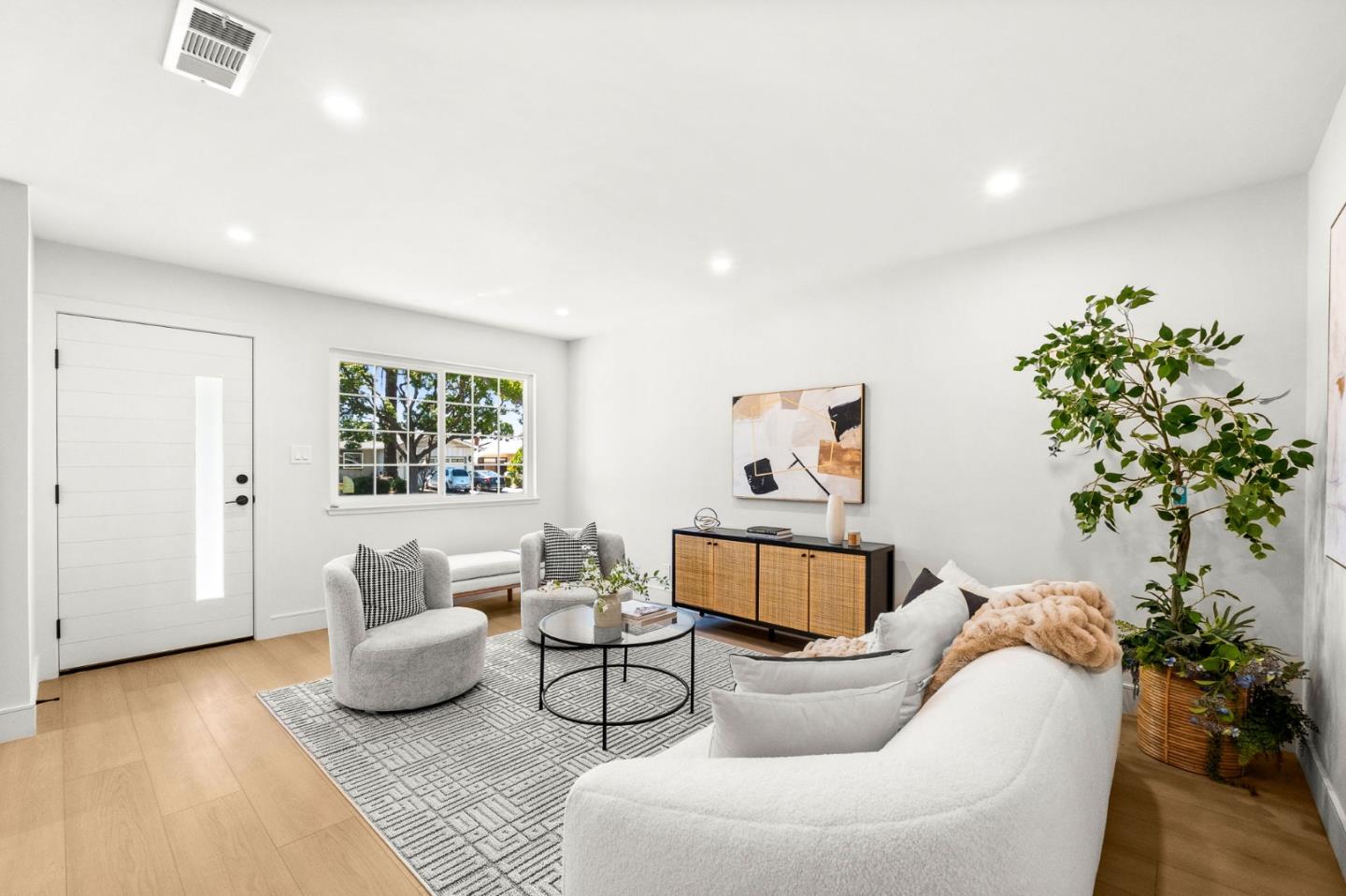 Detail Gallery Image 5 of 38 For 5532 Purdue Pl, San Jose,  CA 95118 - 4 Beds | 3 Baths