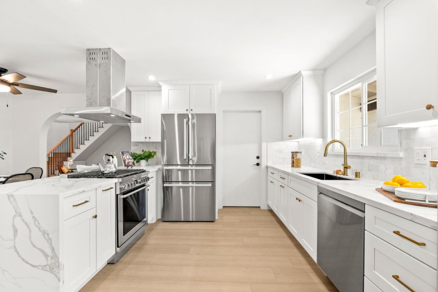 Detail Gallery Image 9 of 38 For 5532 Purdue Pl, San Jose,  CA 95118 - 4 Beds | 3 Baths