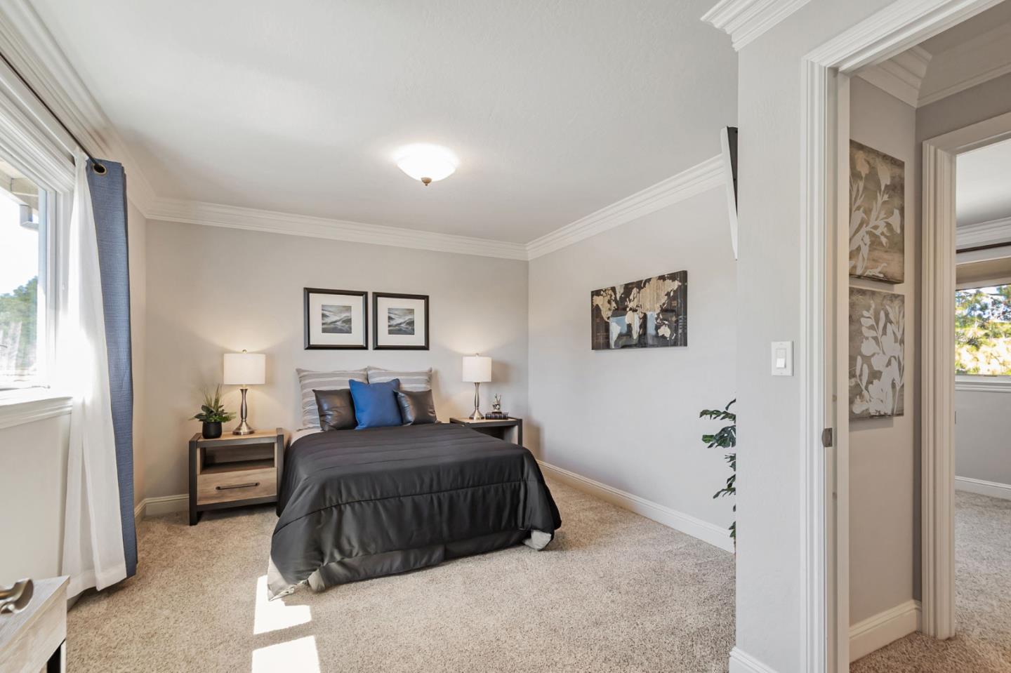 Detail Gallery Image 14 of 18 For 1697 Hyde Dr, Los Gatos,  CA 95032 - 5 Beds | 2/1 Baths