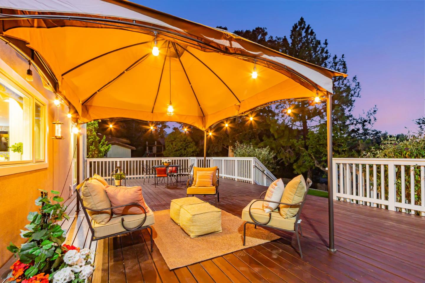 Detail Gallery Image 17 of 18 For 1697 Hyde Dr, Los Gatos,  CA 95032 - 5 Beds | 2/1 Baths