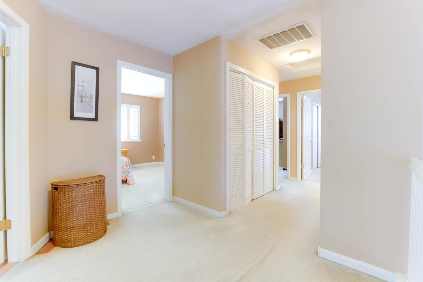 Detail Gallery Image 20 of 49 For 751 La Baig Dr, Hollister,  CA 95023 - 5 Beds | 2 Baths