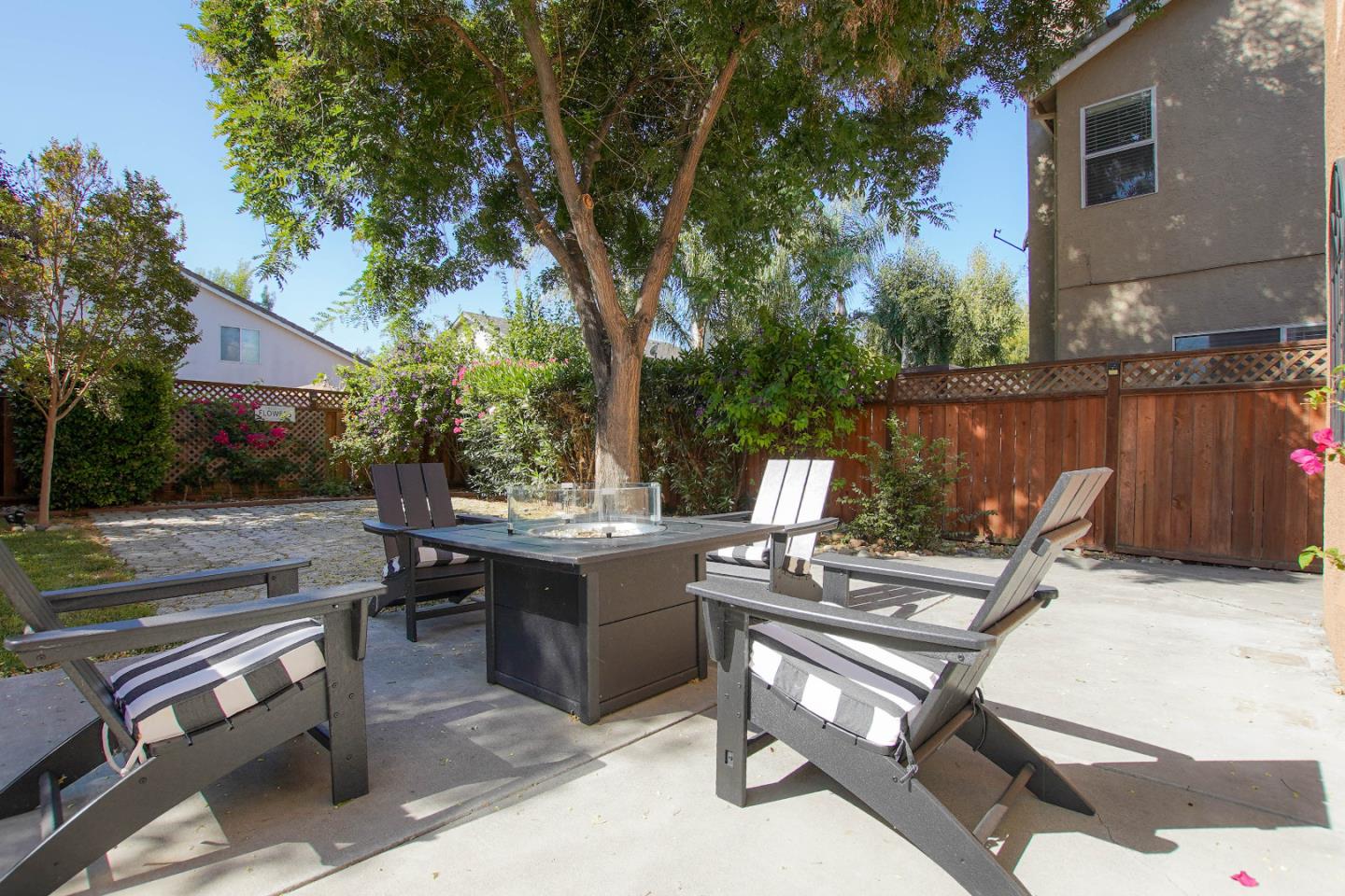 Detail Gallery Image 42 of 49 For 751 La Baig Dr, Hollister,  CA 95023 - 5 Beds | 2 Baths