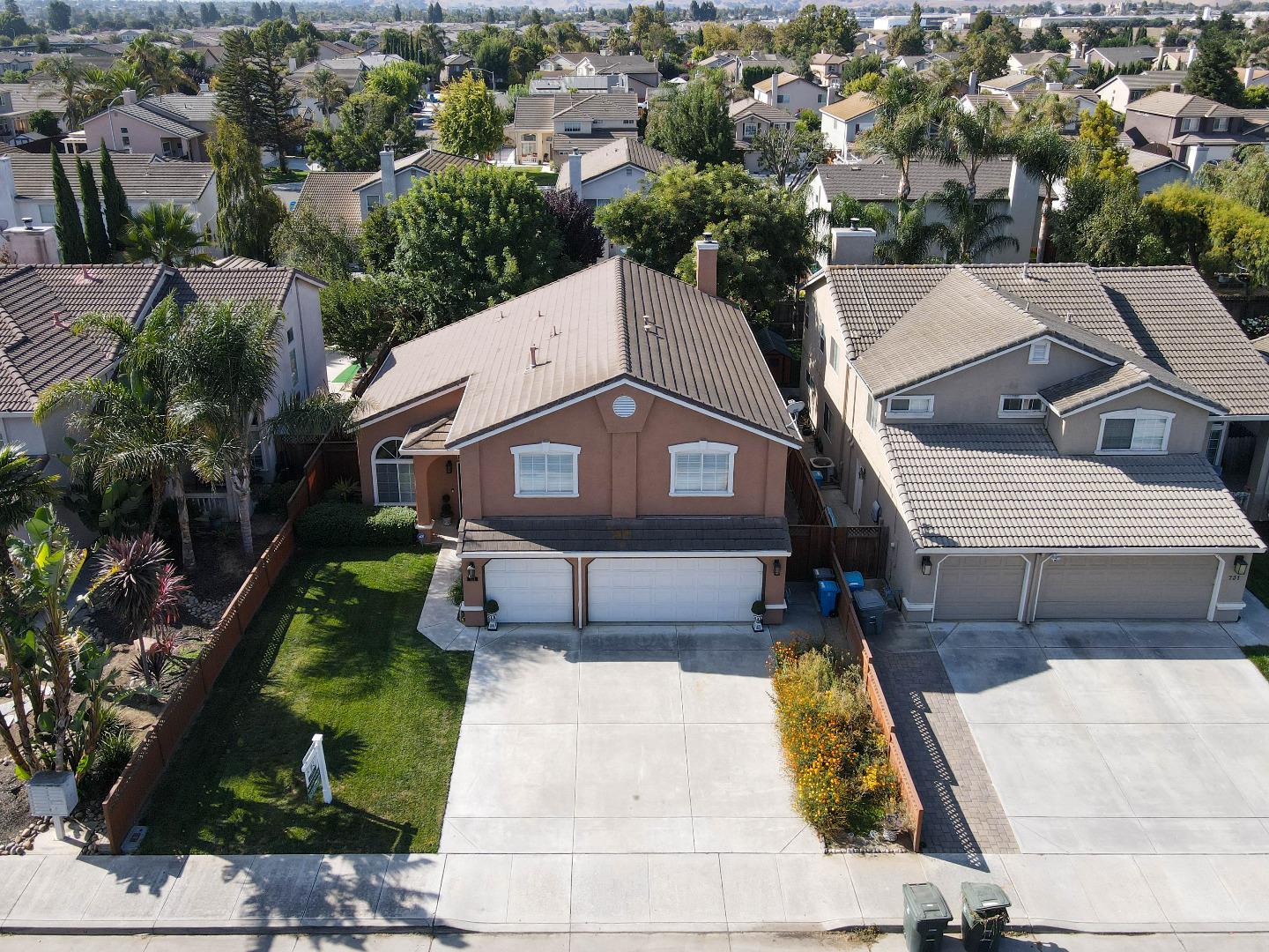 Detail Gallery Image 43 of 49 For 751 La Baig Dr, Hollister,  CA 95023 - 5 Beds | 2 Baths
