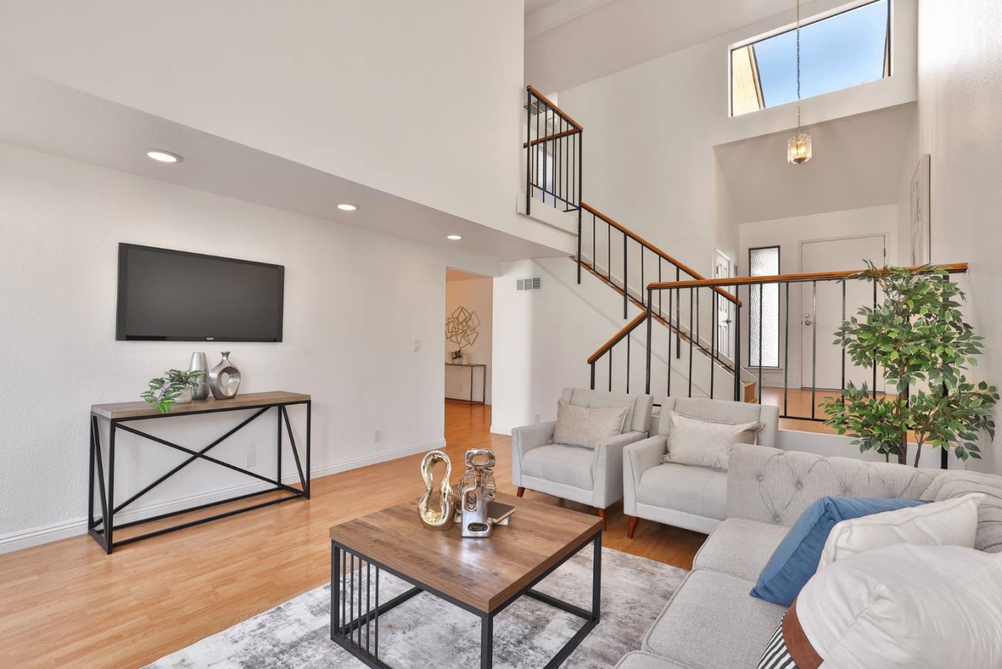 Detail Gallery Image 7 of 34 For 6628 Wildwood Ct, San Jose,  CA 95120 - 3 Beds | 2/1 Baths