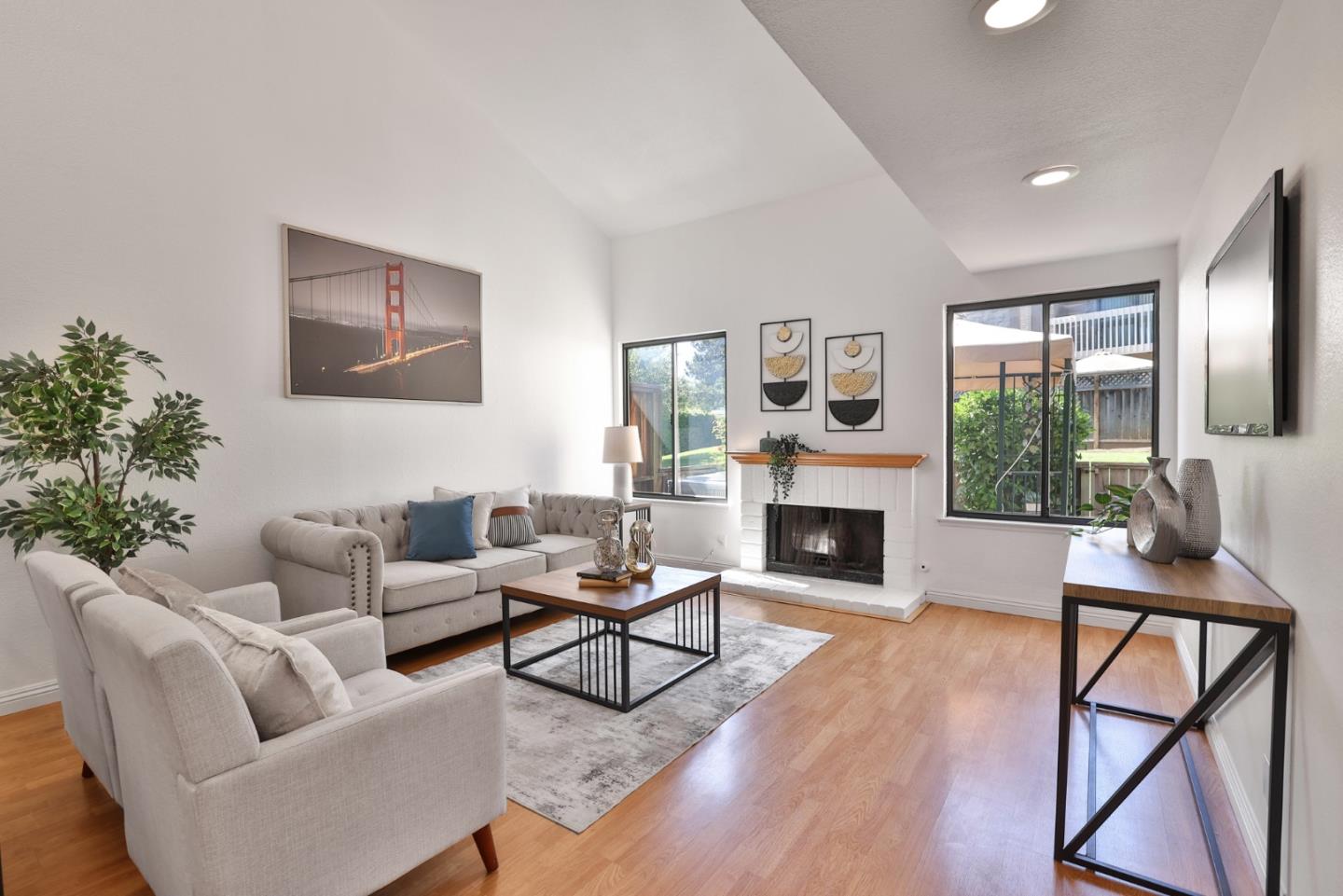 Detail Gallery Image 8 of 34 For 6628 Wildwood Ct, San Jose,  CA 95120 - 3 Beds | 2/1 Baths