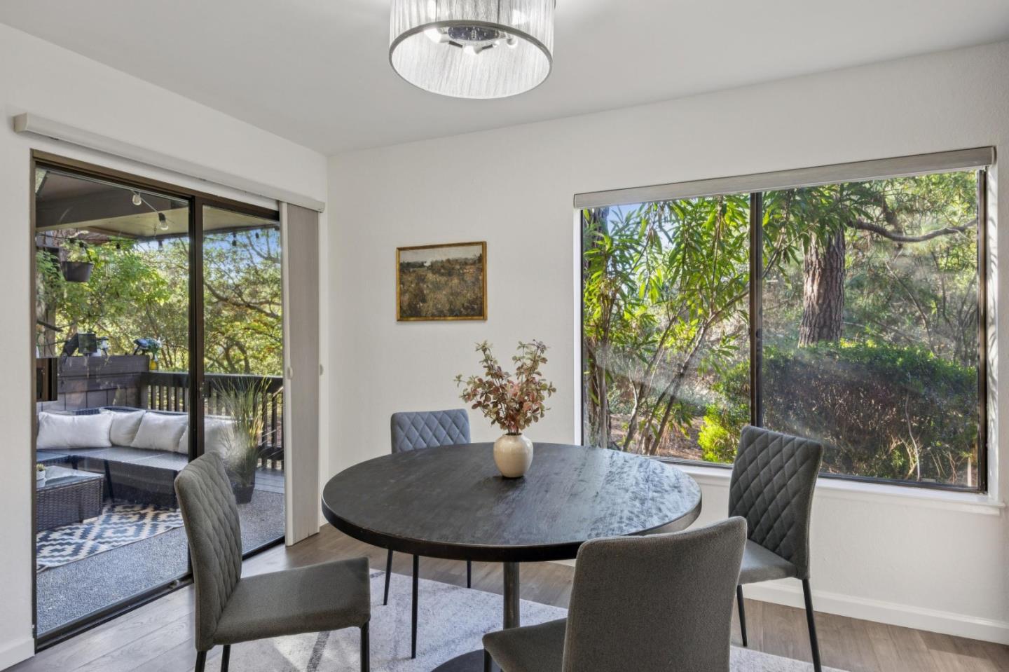 Detail Gallery Image 4 of 13 For 3350 La Mesa Dr #4,  San Carlos,  CA 94070 - 2 Beds | 2 Baths