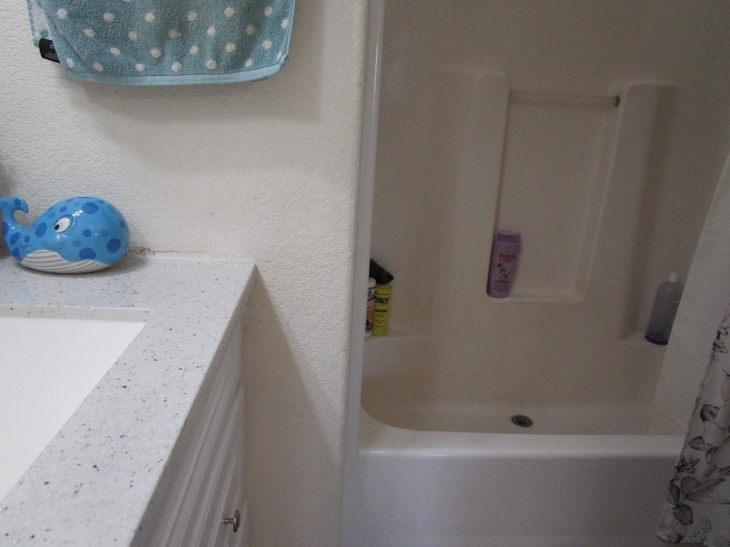 Detail Gallery Image 9 of 12 For 49 Blanca Ln #715,  Watsonville,  CA 95076 - 3 Beds | 2 Baths