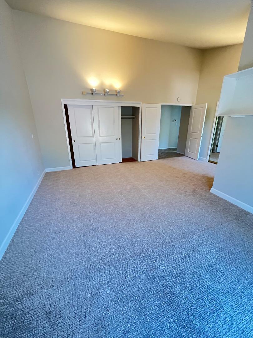 Detail Gallery Image 12 of 32 For 2066 Touraine Ln, Half Moon Bay,  CA 94019 - 3 Beds | 2 Baths