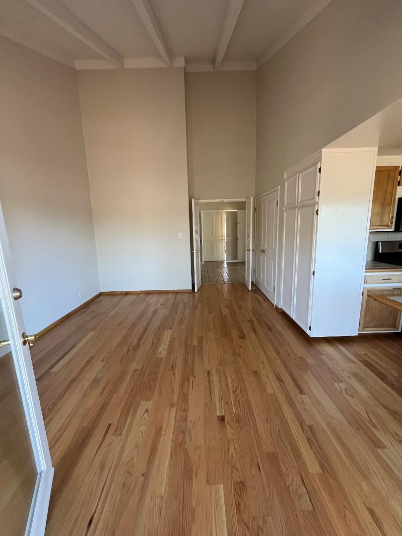 Detail Gallery Image 23 of 32 For 2066 Touraine Ln, Half Moon Bay,  CA 94019 - 3 Beds | 2 Baths