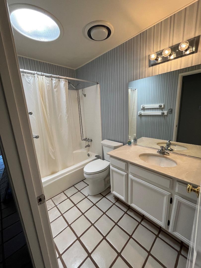 Detail Gallery Image 32 of 32 For 2066 Touraine Ln, Half Moon Bay,  CA 94019 - 3 Beds | 2 Baths