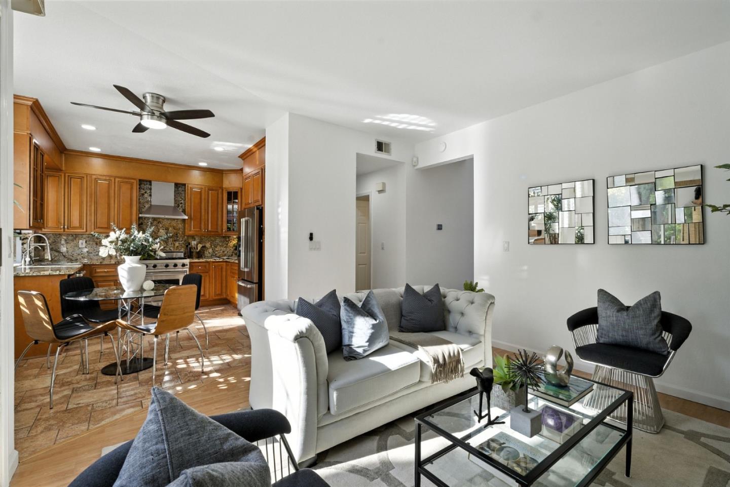 Detail Gallery Image 11 of 57 For 34352 Mulberry Ter, Fremont,  CA 94555 - 4 Beds | 2/1 Baths