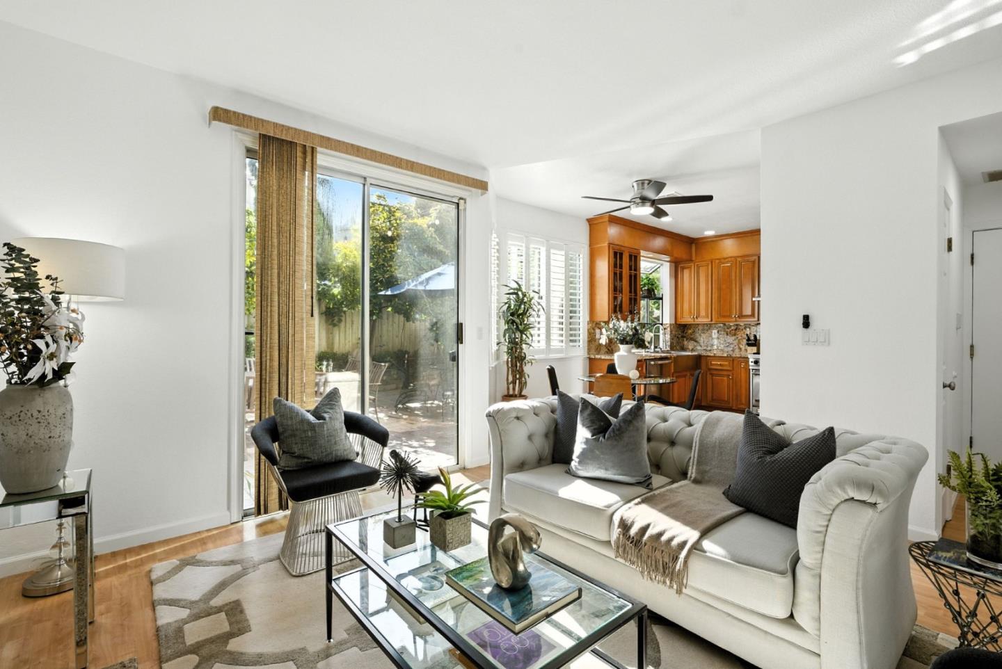 Detail Gallery Image 12 of 57 For 34352 Mulberry Ter, Fremont,  CA 94555 - 4 Beds | 2/1 Baths
