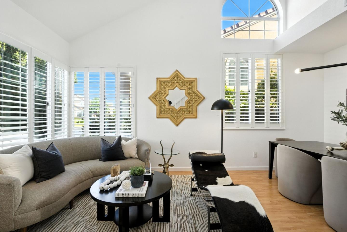 Detail Gallery Image 2 of 57 For 34352 Mulberry Ter, Fremont,  CA 94555 - 4 Beds | 2/1 Baths