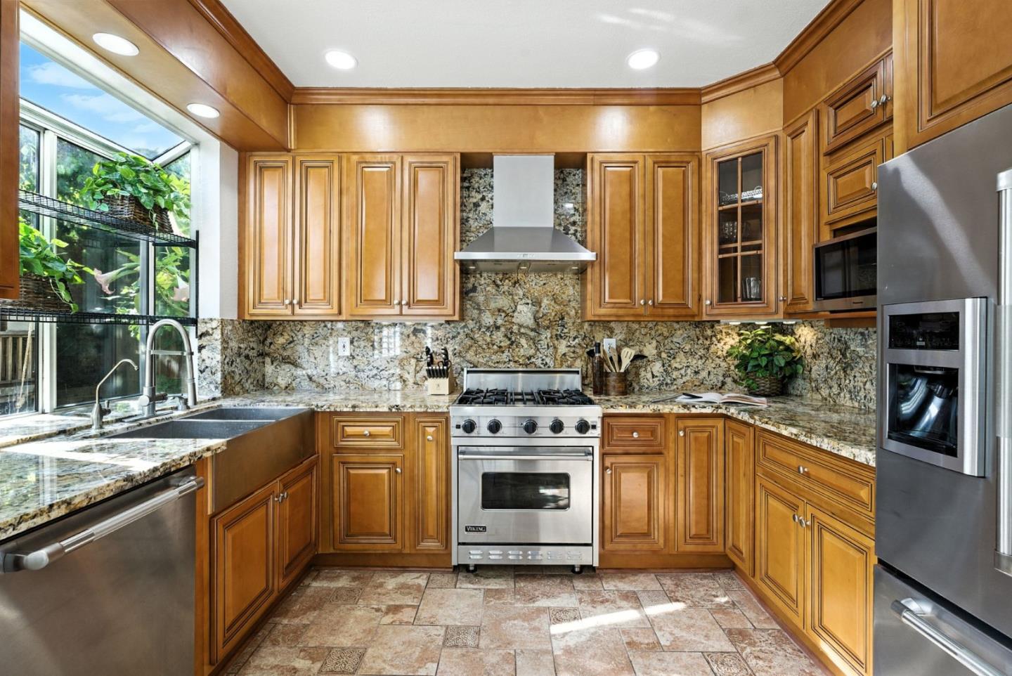 Detail Gallery Image 24 of 57 For 34352 Mulberry Ter, Fremont,  CA 94555 - 4 Beds | 2/1 Baths