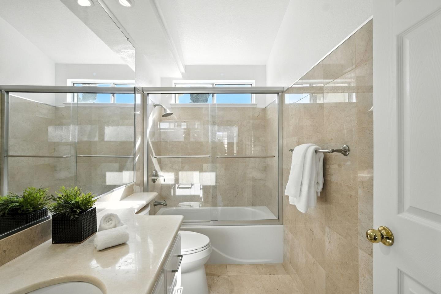 Detail Gallery Image 40 of 57 For 34352 Mulberry Ter, Fremont,  CA 94555 - 4 Beds | 2/1 Baths