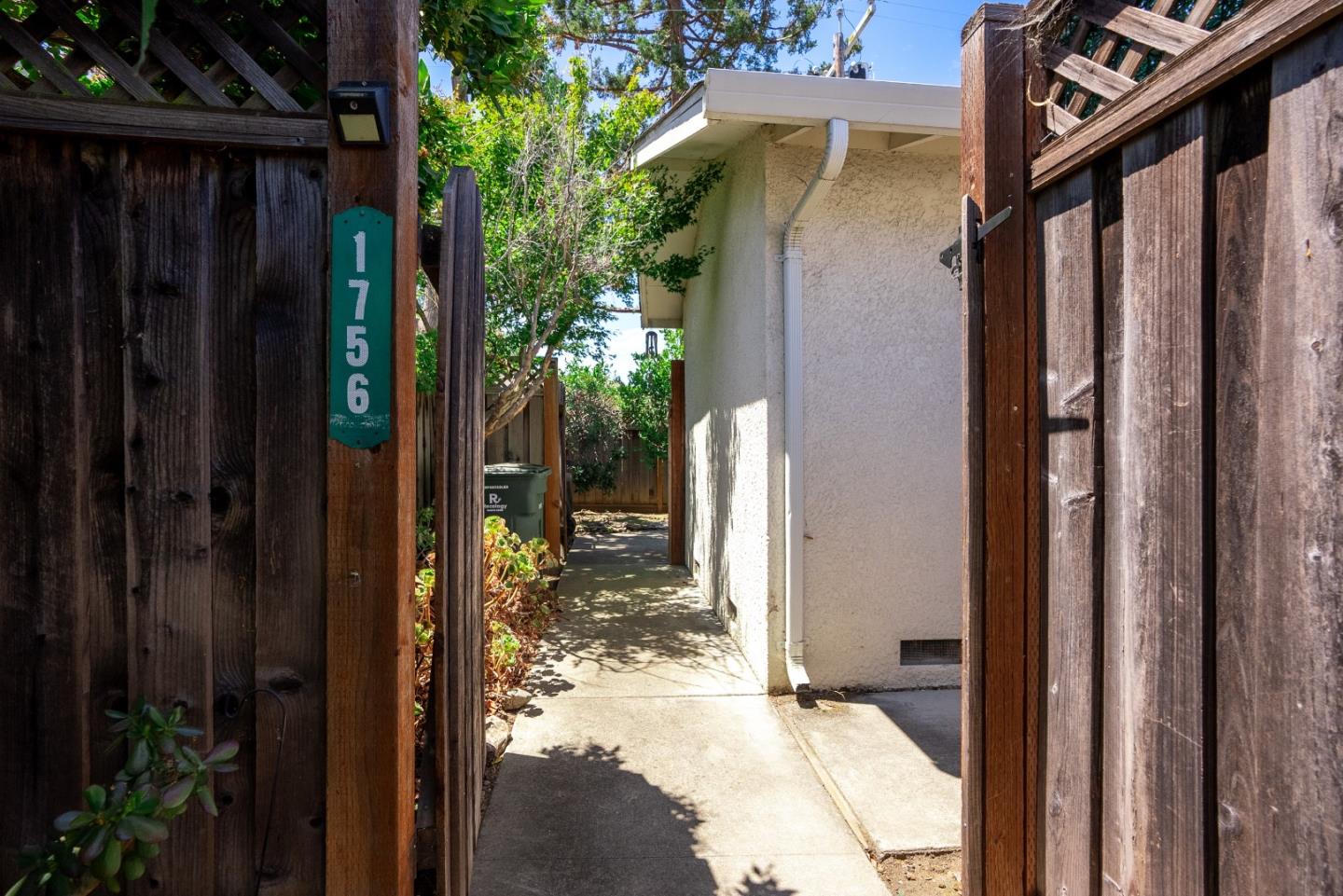 Detail Gallery Image 14 of 53 For 1754-1756 Plaza Ct, Mountain View,  CA 94040 - – Beds | – Baths