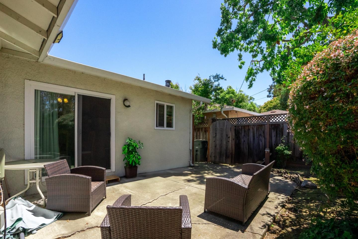 Detail Gallery Image 17 of 53 For 1754-1756 Plaza Ct, Mountain View,  CA 94040 - – Beds | – Baths
