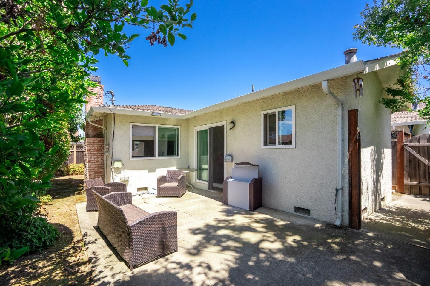 Detail Gallery Image 19 of 53 For 1754-1756 Plaza Ct, Mountain View,  CA 94040 - – Beds | – Baths