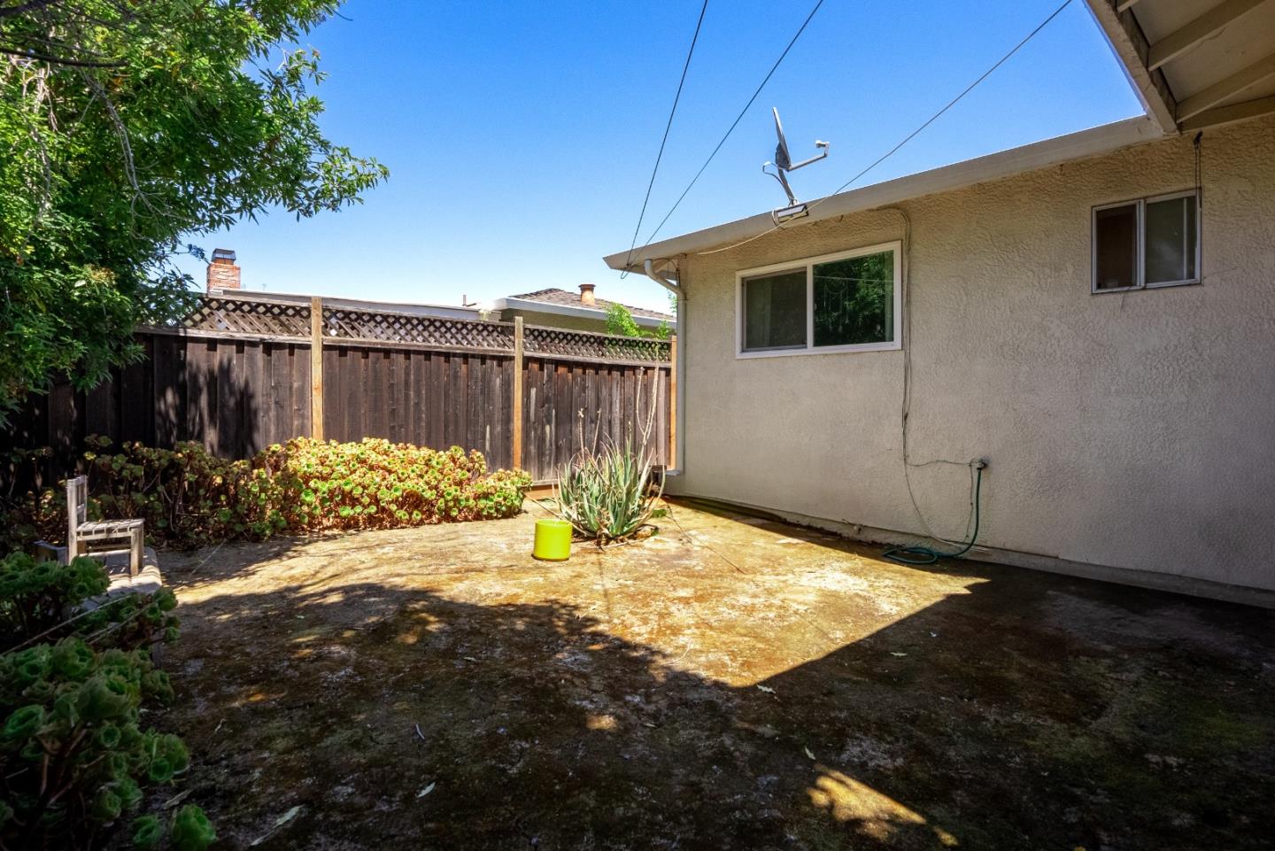 Detail Gallery Image 20 of 53 For 1754-1756 Plaza Ct, Mountain View,  CA 94040 - – Beds | – Baths