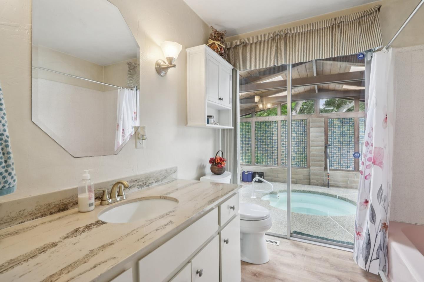 Detail Gallery Image 11 of 32 For 17848 Berta Canyon Rd, Salinas,  CA 93907 - 3 Beds | 2 Baths