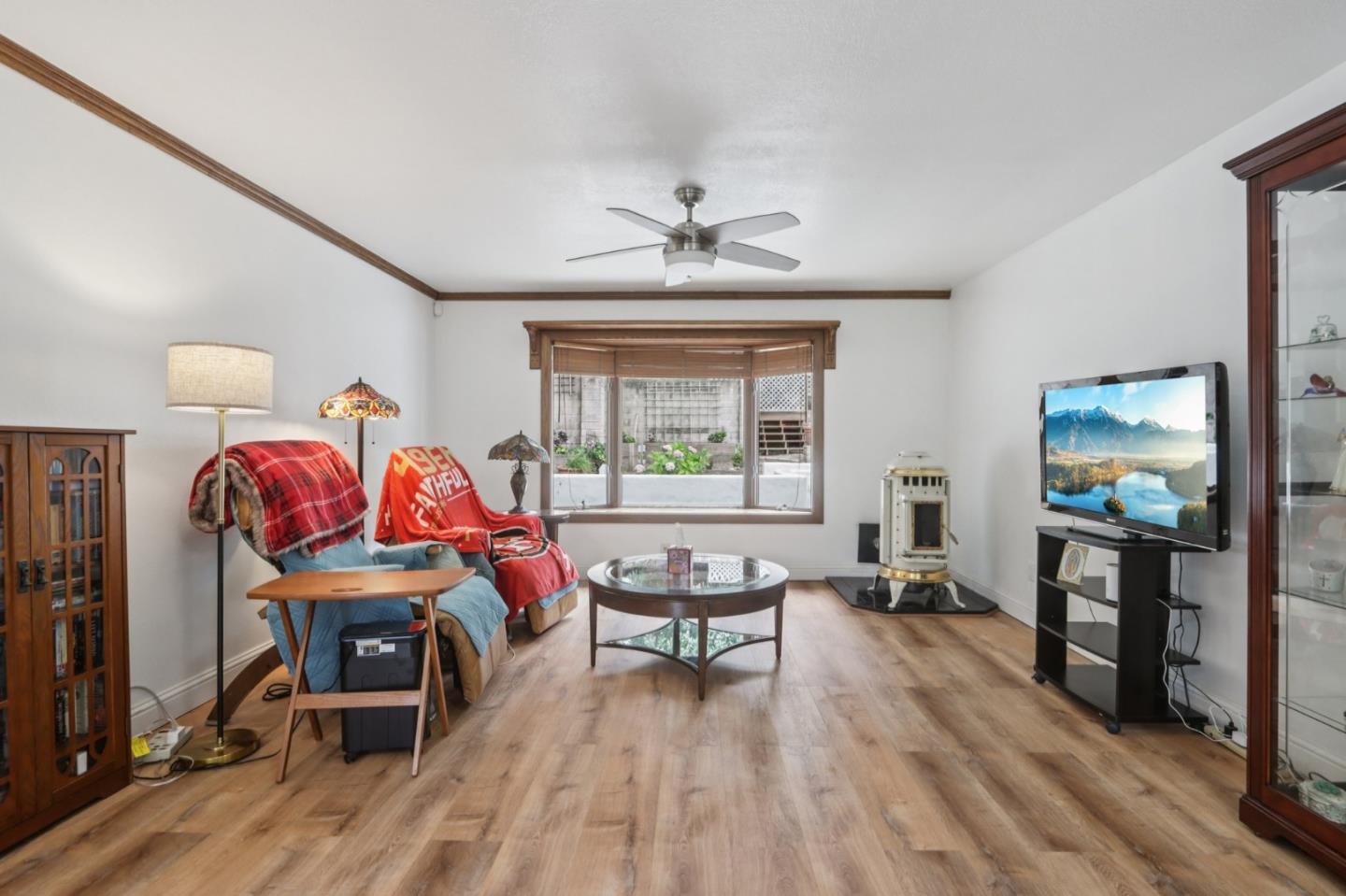 Detail Gallery Image 3 of 32 For 17848 Berta Canyon Rd, Salinas,  CA 93907 - 3 Beds | 2 Baths