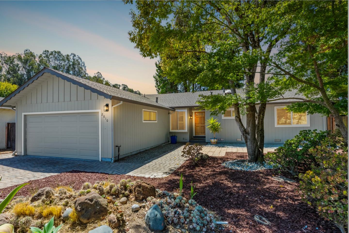 Detail Gallery Image 1 of 25 For 2010 Sequoia Dr, Santa Cruz,  CA 95065 - 3 Beds | 2 Baths