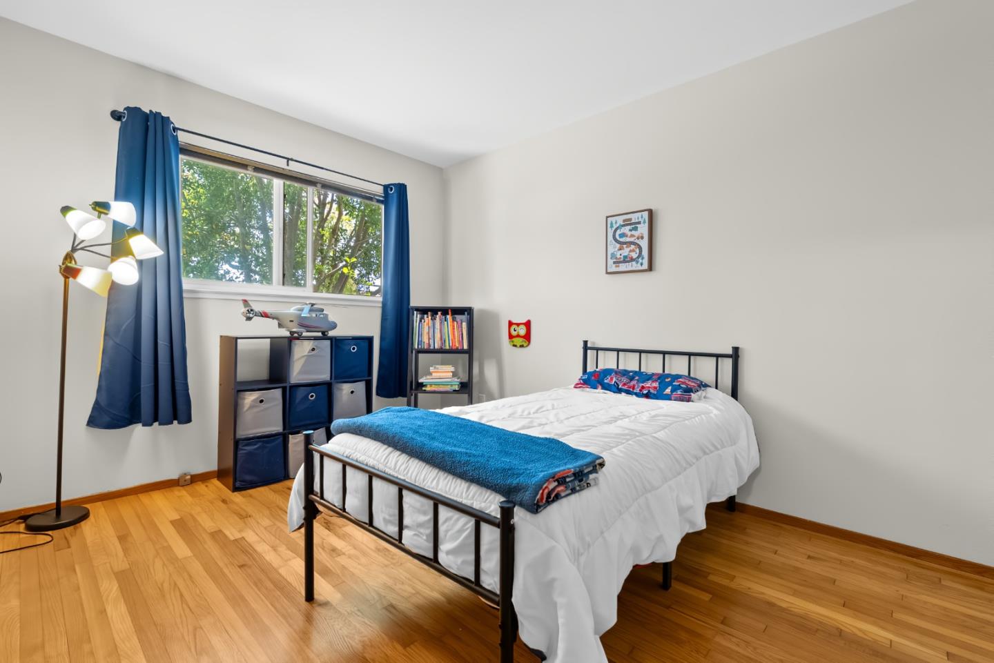 Detail Gallery Image 16 of 25 For 2010 Sequoia Dr, Santa Cruz,  CA 95065 - 3 Beds | 2 Baths