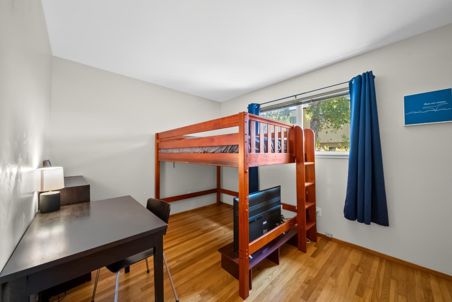 Detail Gallery Image 18 of 25 For 2010 Sequoia Dr, Santa Cruz,  CA 95065 - 3 Beds | 2 Baths