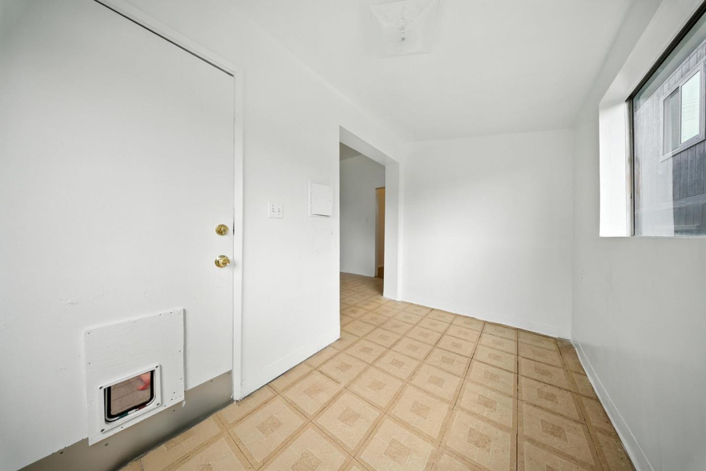 Detail Gallery Image 20 of 34 For 943 26th St, Oakland,  CA 94607 - 1 Beds | 1 Baths