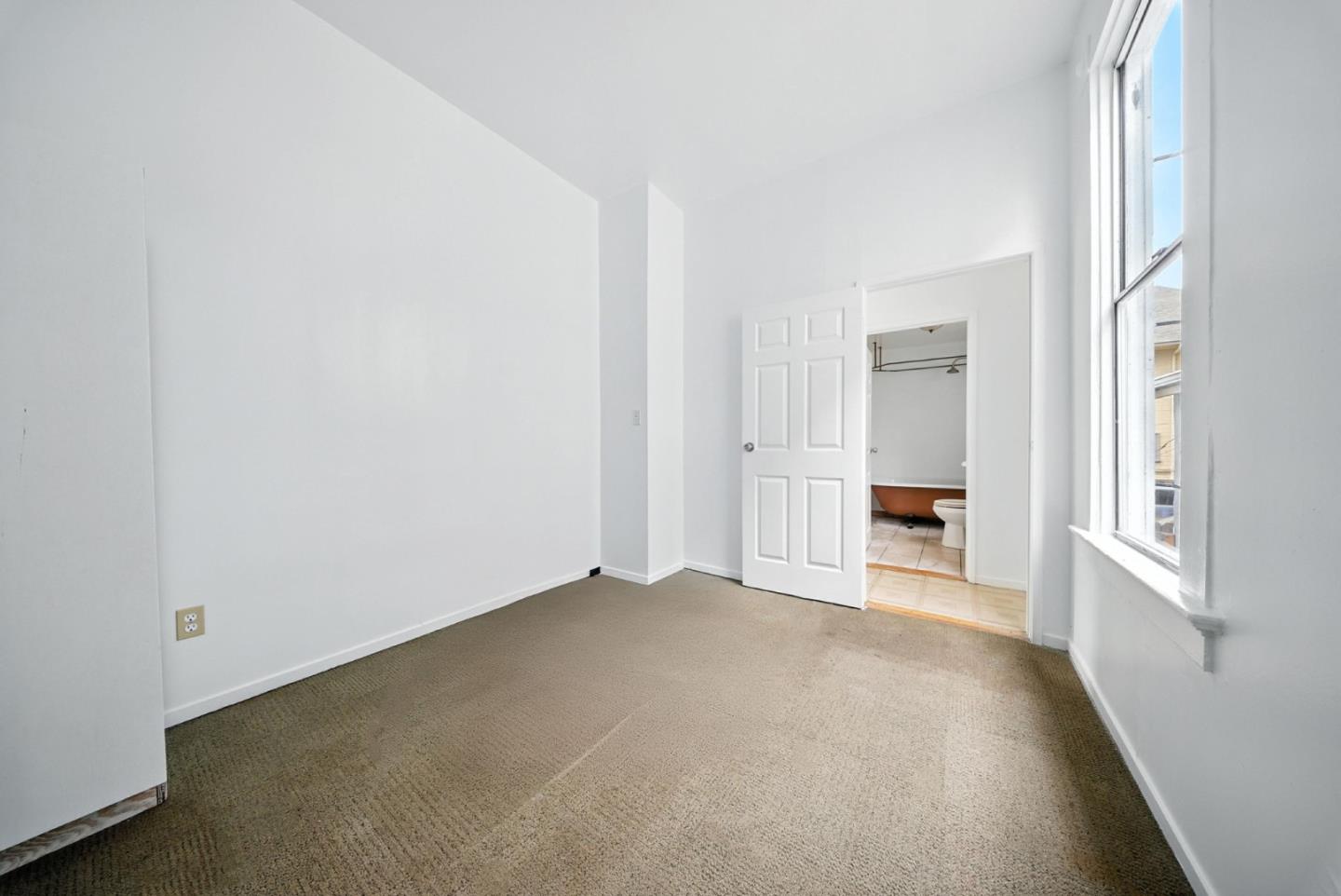 Detail Gallery Image 23 of 34 For 943 26th St, Oakland,  CA 94607 - 1 Beds | 1 Baths