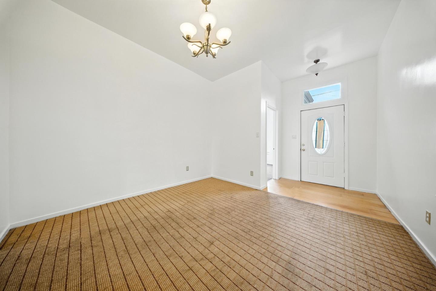 Detail Gallery Image 8 of 34 For 943 26th St, Oakland,  CA 94607 - 1 Beds | 1 Baths
