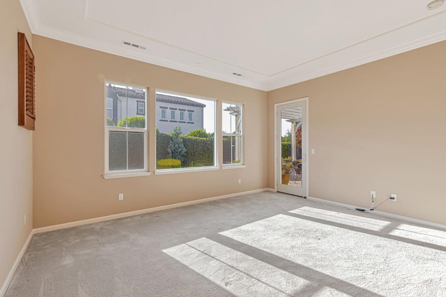 Detail Gallery Image 16 of 56 For 7691 Strath Pl, Gilroy,  CA 95020 - 4 Beds | 3 Baths