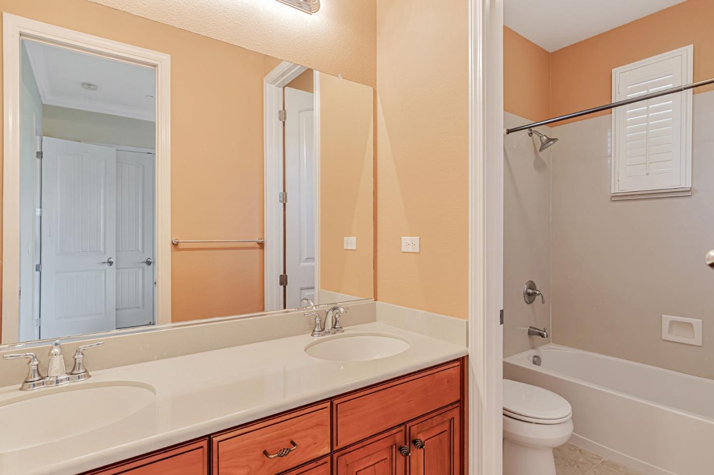 Detail Gallery Image 25 of 56 For 7691 Strath Pl, Gilroy,  CA 95020 - 4 Beds | 3 Baths