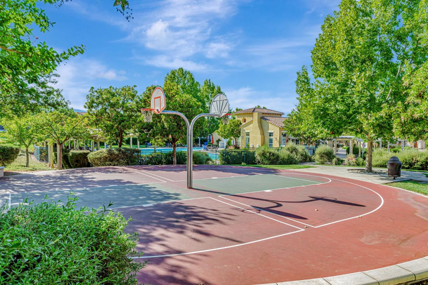 Detail Gallery Image 46 of 56 For 7691 Strath Pl, Gilroy,  CA 95020 - 4 Beds | 3 Baths