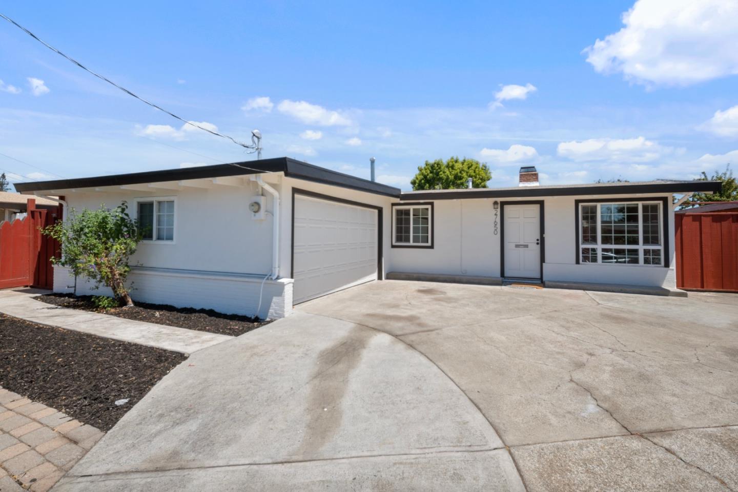 Detail Gallery Image 17 of 22 For 27650 La Porte Ave, Hayward,  CA 94545 - 3 Beds | 2 Baths